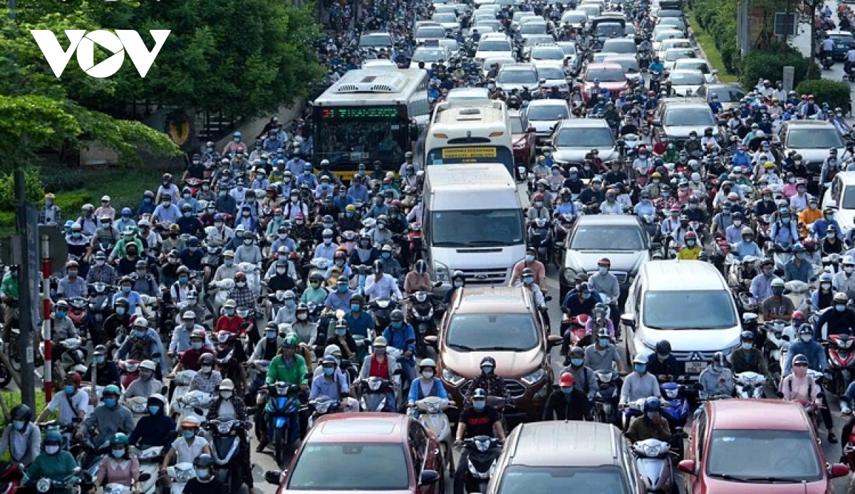 Hanoi to pilot petrol-powered motorbike ban starting Jan. 1, 2026